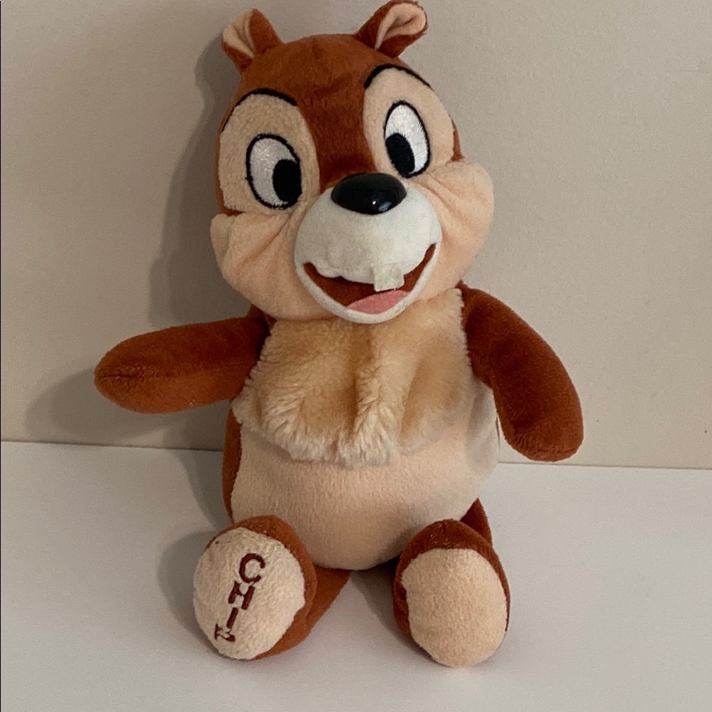 Disney Park Exclusive Chip Chipmunk 10" Plush Stuffed Toy EUC Bean Bag Beanie